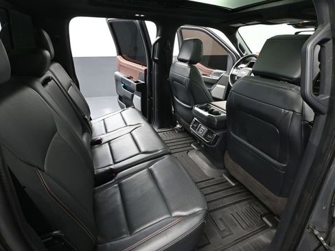 Used 2022 Ford F150 Lariat w/ Equipment Group 502A High AWD/4WD image 49