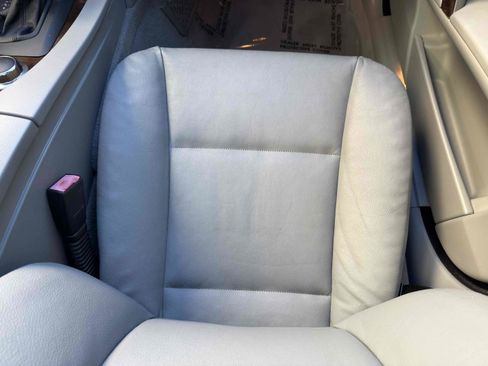 Used 2006 BMW 530xi Wagon image 30