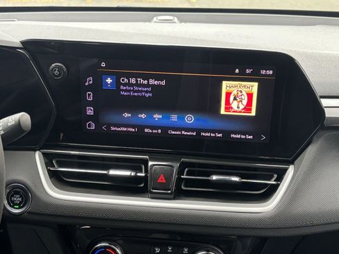 Used 2025 Chevrolet TrailBlazer LT image 18