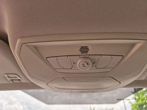 Used 2013 Ford Focus SE FWD image 16