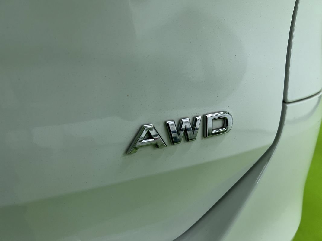 Used 2016 Nissan Rogue S AWD/4WD image 14