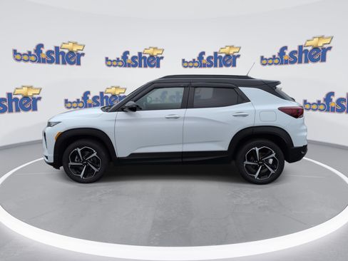 Certified 2023 Chevrolet TrailBlazer RS w/ Sun and Liftgate Package AWD/4WD image 5
