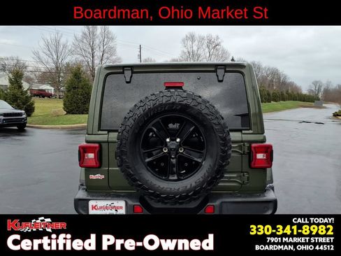 Used 2021 Jeep Wrangler Unlimited Sahara AWD/4WD image 4