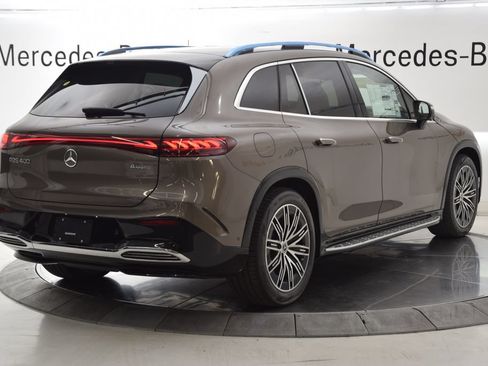 New 2026 Mercedes-Benz EQS 400 4MATIC SUV image 6