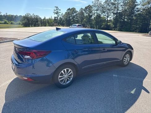 Used 2019 Hyundai Elantra ECO image 7