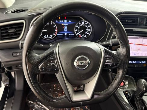Used 2020 Nissan Maxima Platinum w/ Sport Mat Group FWD image 24