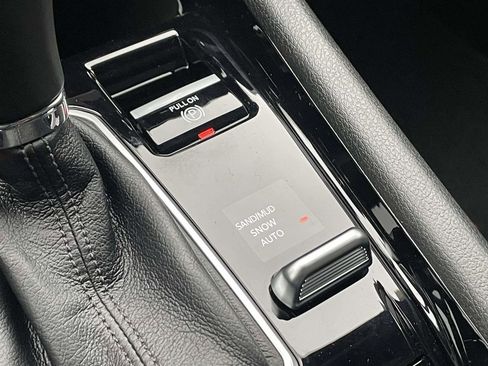 New 2026 Jeep Compass Latitude AWD/4WD image 43
