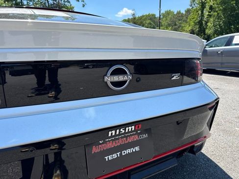 Used 2024 Nissan Z NISMO w/ Floor Mat Package RWD image 7