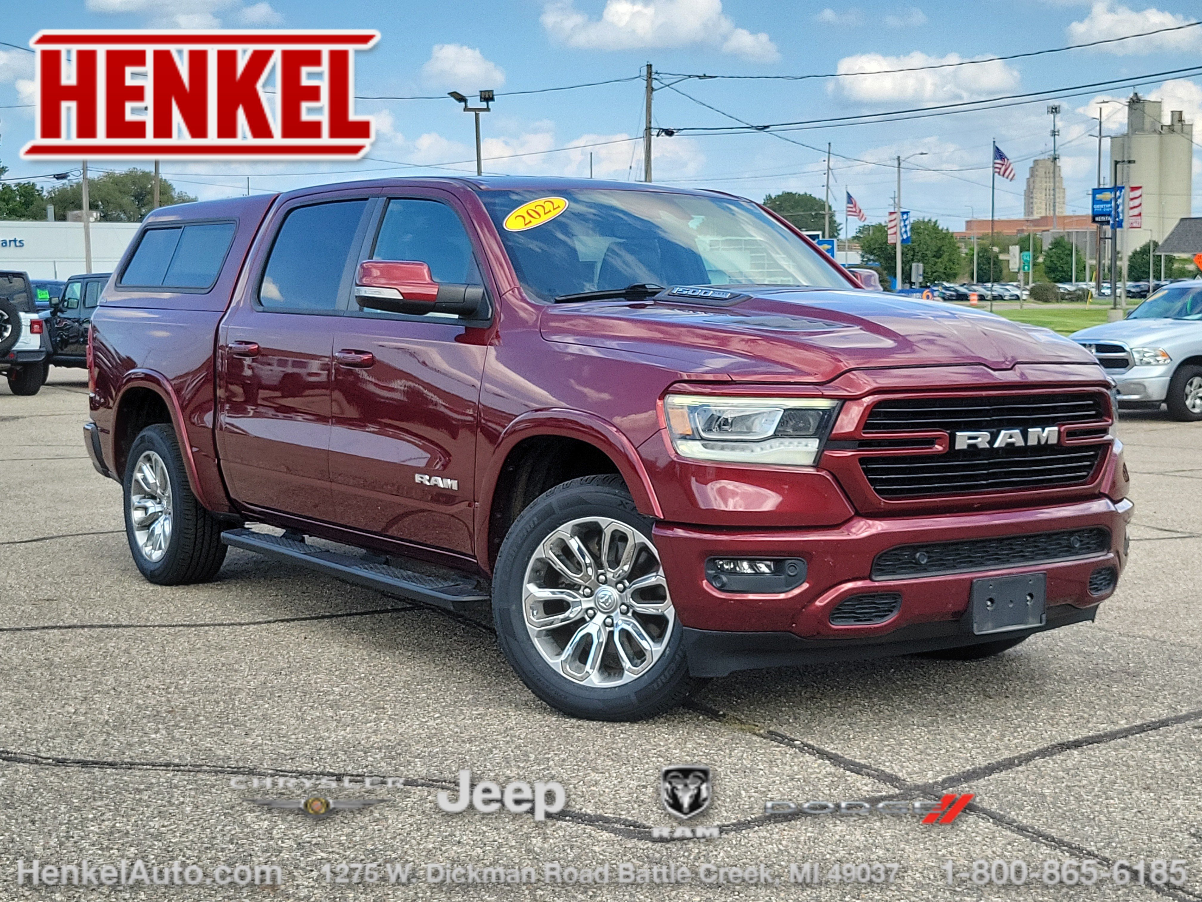 Used 2022 RAM 1500 Laramie AWD/4WD image 1