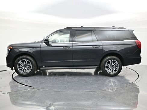 New 2025 Ford Expedition Max Active image 8