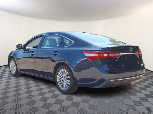 Used 2015 Toyota Avalon XLE Premium FWD image 4