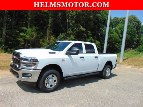 Used 2025 RAM 2500 Tradesman AWD/4WD image 9
