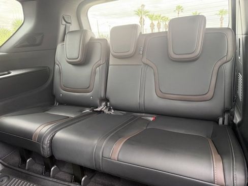 New 2026 Nissan Armada SL w/ Captain's Chari Seat Package image 15