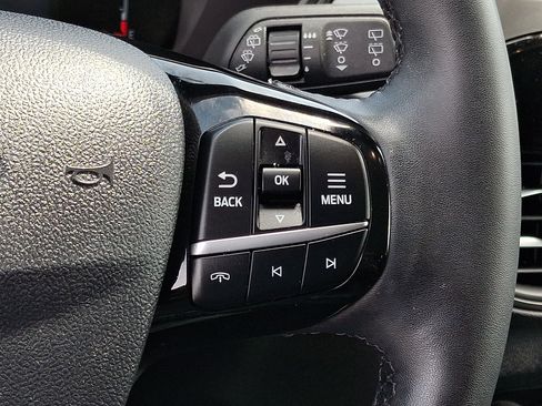Certified 2023 Ford Escape Active AWD/4WD image 22