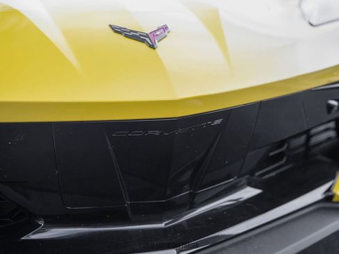 Used 2025 Chevrolet Corvette Stingray Premium Cpe w/ Z51 Performance Package image 92