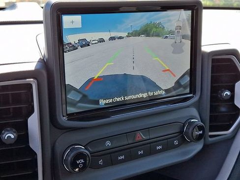 Used 2023 Ford Bronco Sport Big Bend w/ Convenience Package AWD/4WD image 4