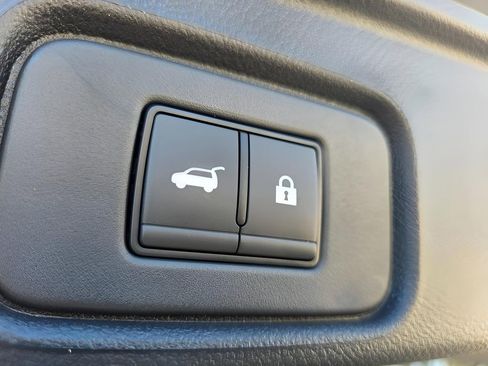 New 2026 Nissan Pathfinder Platinum image 9