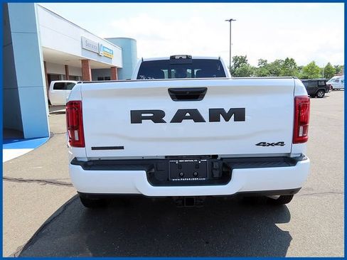 New 2026 RAM 3500 Big Horn AWD/4WD image 6