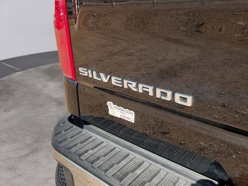 Used 2025 Chevrolet Silverado 1500 LT image 10