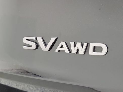 Used 2024 Nissan Rogue SV AWD/4WD image 6