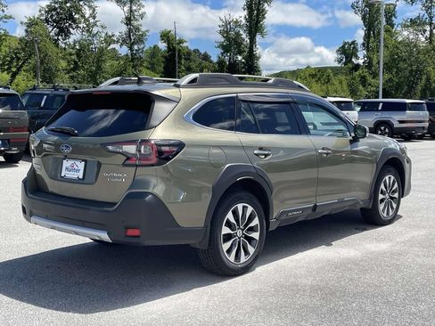 Certified 2024 Subaru Outback Touring AWD/4WD image 28