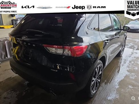 Used 2021 Ford Escape SE w/ SE Sport Appearance Package AWD/4WD image 5