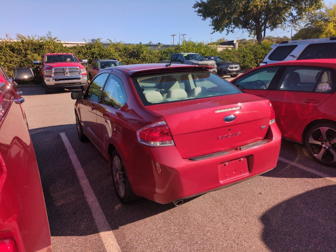 Used 2009 Ford Focus SES FWD image 3