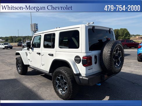 Used 2022 Jeep Wrangler Unlimited Rubicon 4xe w/ Cold Weather Group AWD/4WD image 8