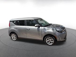 Used 2025 Kia Soul LX w/ LX Technology Package FWD video 2