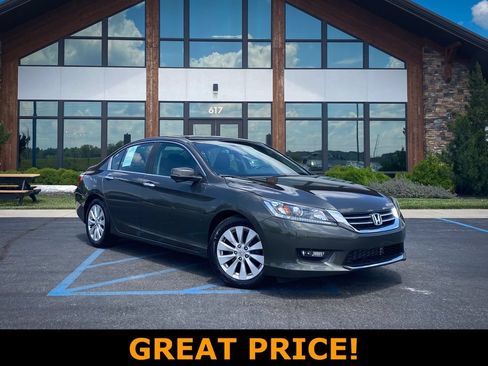 Used 2014 Honda Accord EX image 1