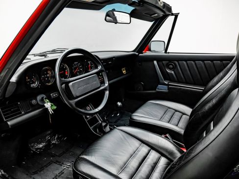 Used 1987 Porsche 911 Carrera image 42