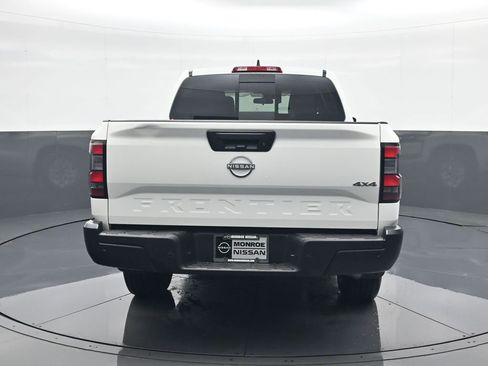 New 2026 Nissan Frontier S image 6