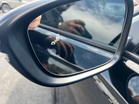 Used 2025 Honda Accord Touring image 11