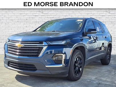 Used 2023 Chevrolet Traverse LT