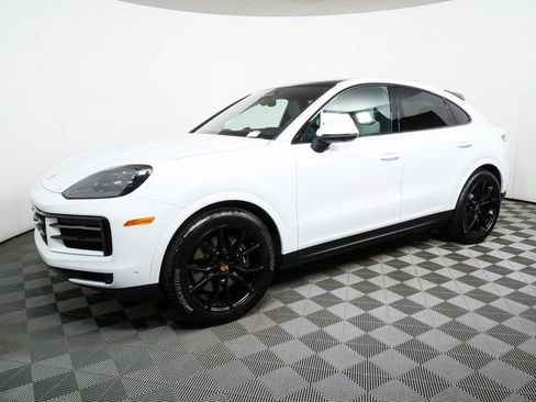New 2026 Porsche Cayenne Coupe image 2