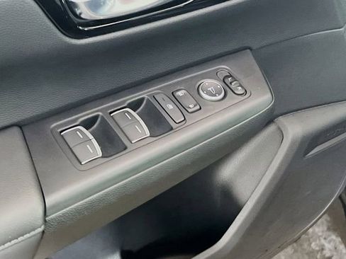 Certified 2025 Honda CR-V EX-L image 17