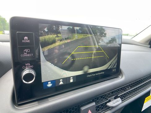 New 2026 Honda HR-V LX image 16