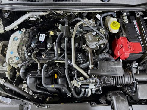 Used 2024 Nissan Sentra SV image 39