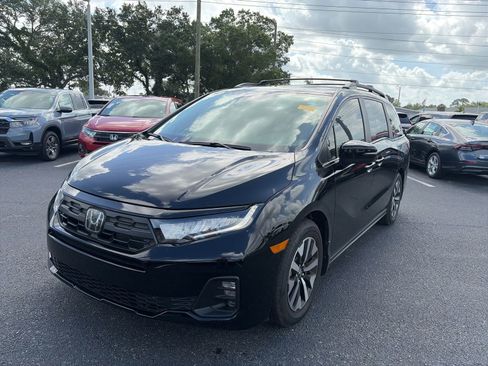 Used 2026 Honda Odyssey EX-L image 3