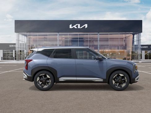 New 2027 Kia Seltos S AWD/4WD image 3