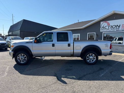 Used 2015 Ford F250 XLT AWD/4WD image 2