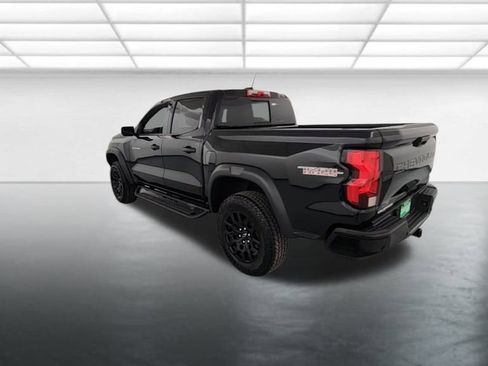 Used 2024 Chevrolet Colorado Trail Boss w/ Technology Package image 6