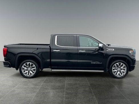 Certified 2025 GMC Sierra 1500 Denali w/ Denali Reserve Package AWD/4WD image 10