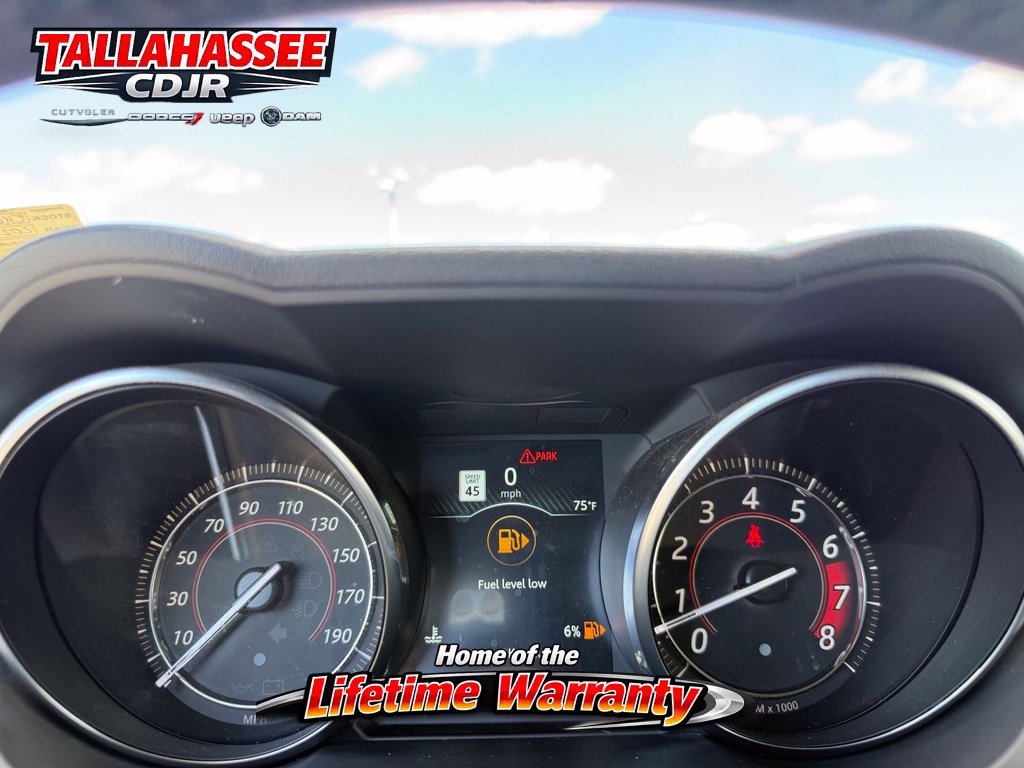 Used 2020 Jaguar F-TYPE Coupe RWD image 25