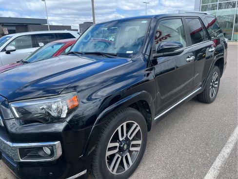 Used 2015 Toyota 4Runner Limited AWD/4WD image 3