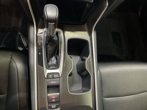 Used 2022 Honda Accord Sport image 19