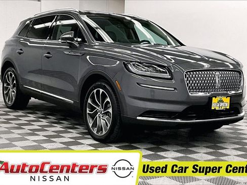 Used 2021 Lincoln Nautilus Reserve image 1