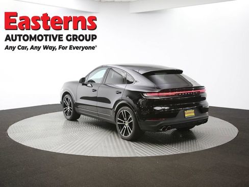 Used 2024 Porsche Cayenne Coupe w/ Premium Package Plus image 65