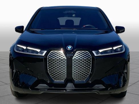 Used 2025 BMW iX M60 image 4