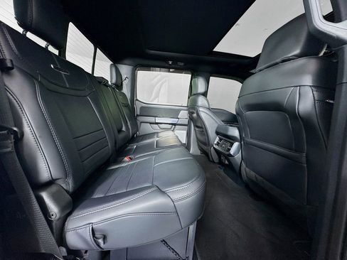 Used 2025 Ford F350 Platinum w/ FX4 Off-Road Package AWD/4WD image 34